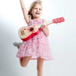 detska-darvena-kitara-zvezda-260616138